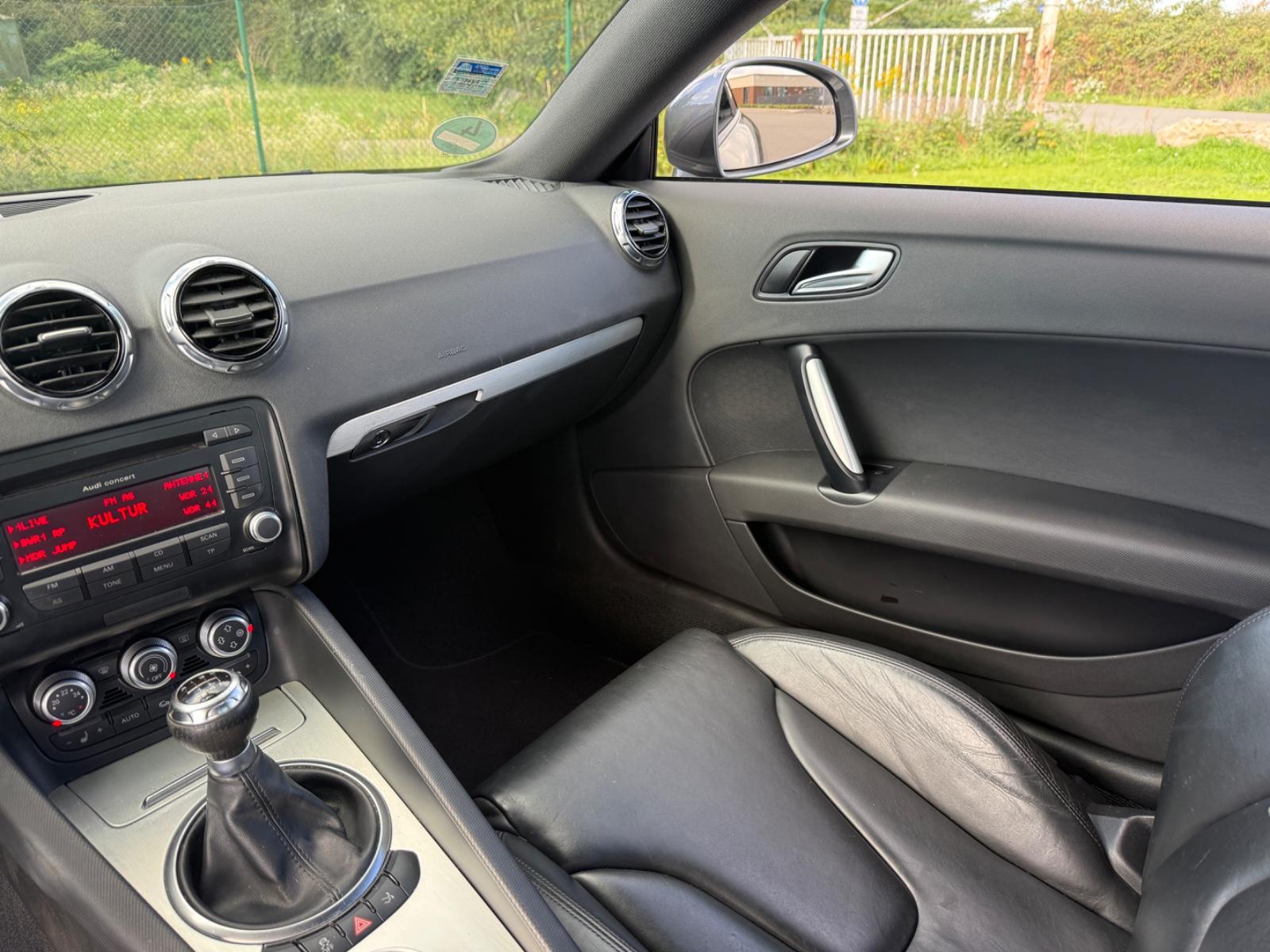 Audi TT Coupe 2.0 TFSI  1. Hand S Line Handschalter