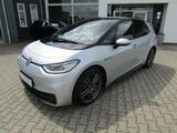 Volkswagen ID.3 Pro Performance 150 kW REAR VIEW IQ.LIGHT L - mit Elektro-Antrieb: Silber, Limousine