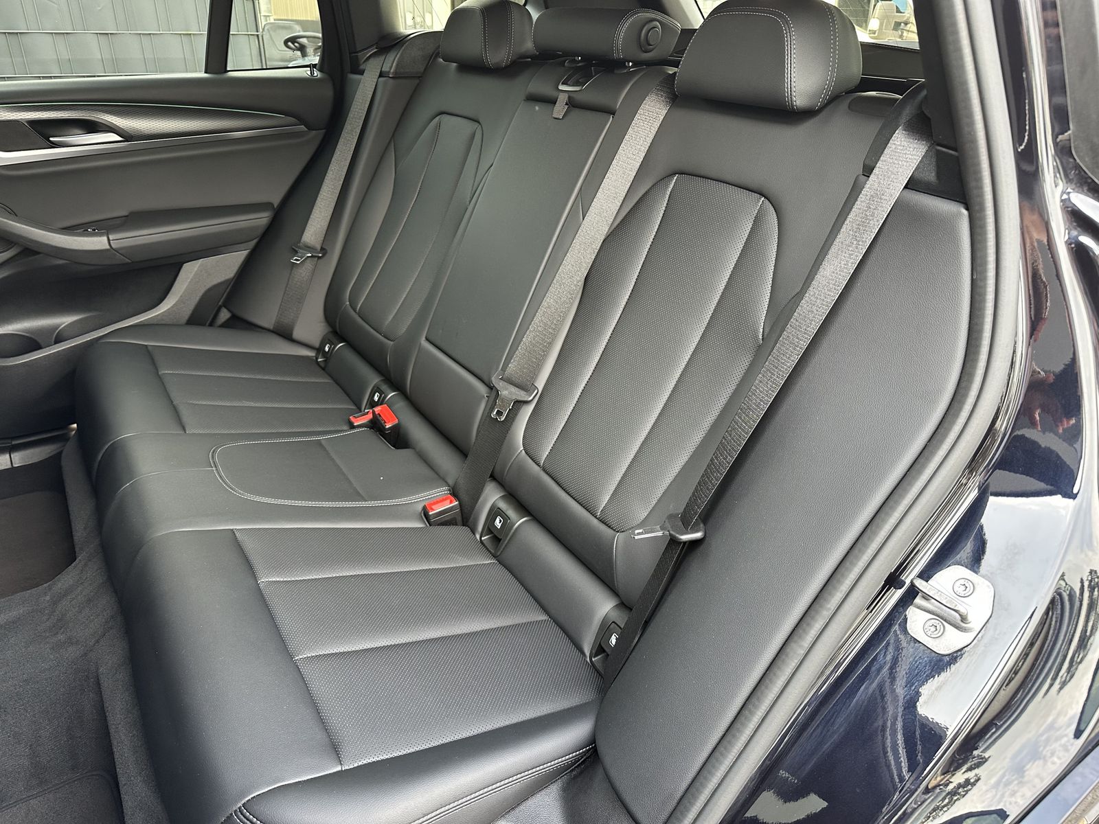 Fahrzeugabbildung BMW X3 xDrive30e M-Sport NAV+LASER+PANO+HUD+KAMERA