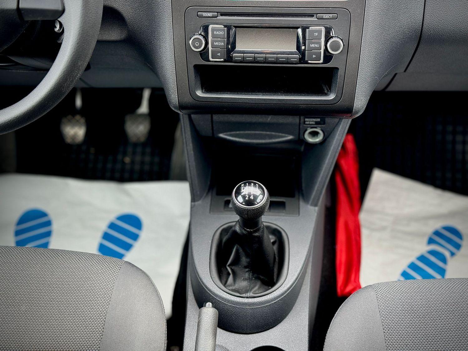 Volkswagen Caddy 'Behindertengerecht-Rampe'5-Sitzer'Klima'
