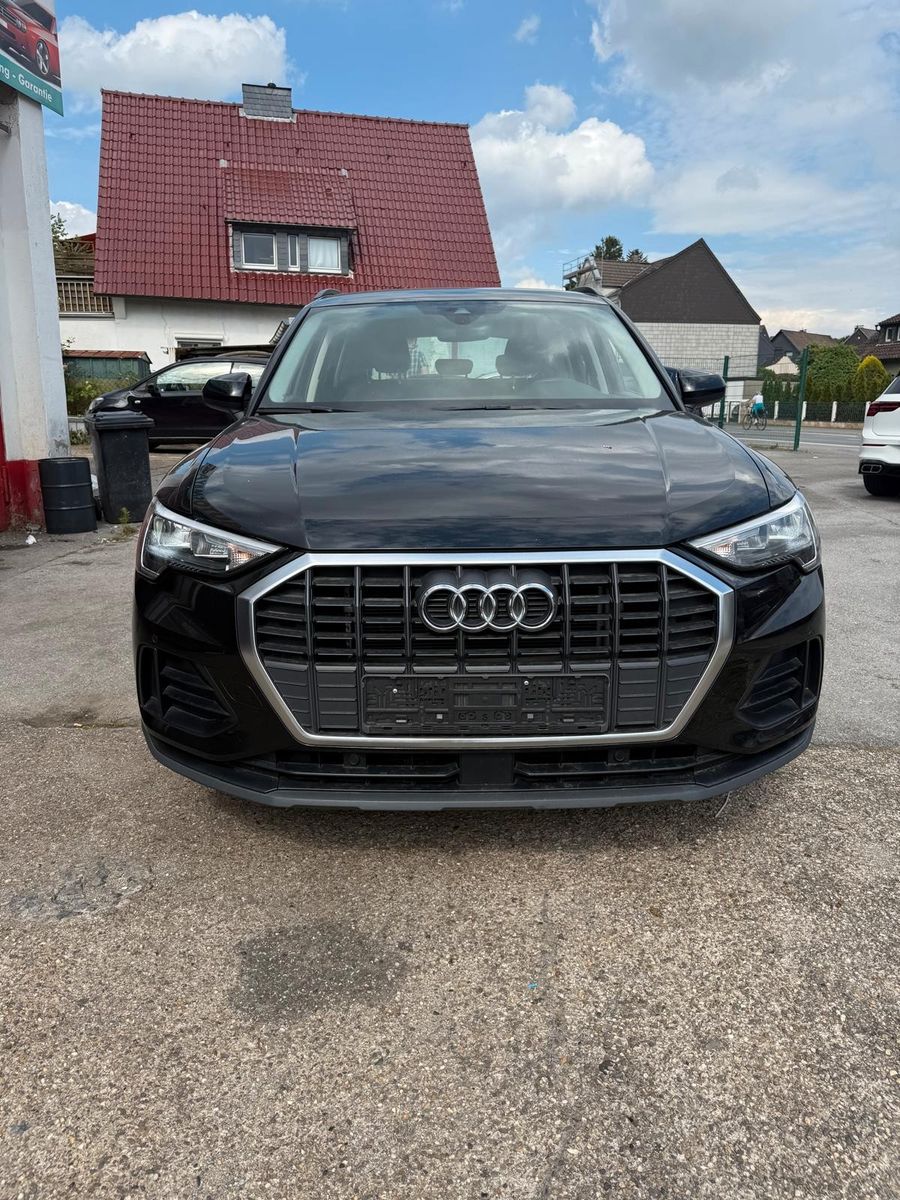 AUDI AUDI Q3 2 LITER KEYLESS ELEKTR SITZE