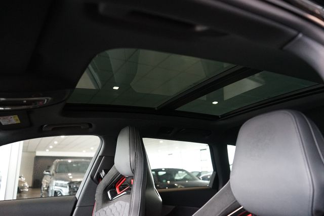 Audi RS4 competition | Bucket seats | Pano | B&O