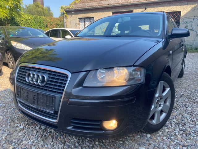 Audi A3 PANORAMA*AHK*KLIMAAUT.*PDC*TÜV bis 7/26