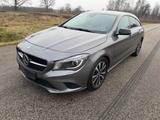 Mercedes-Benz CLA 250 Urban - schwarze Mercedes-Benz CLA 250
