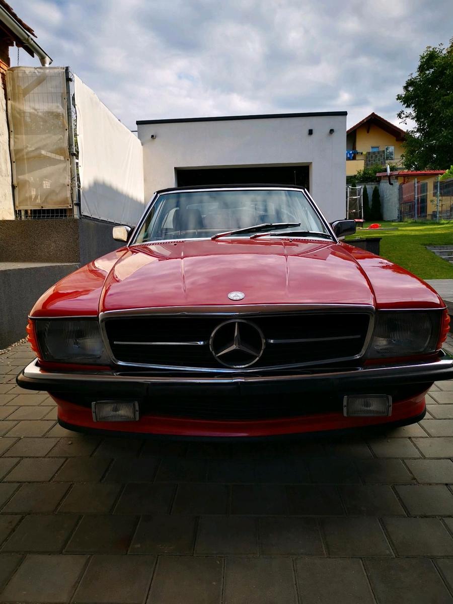 Mercedes-Benz SL 380