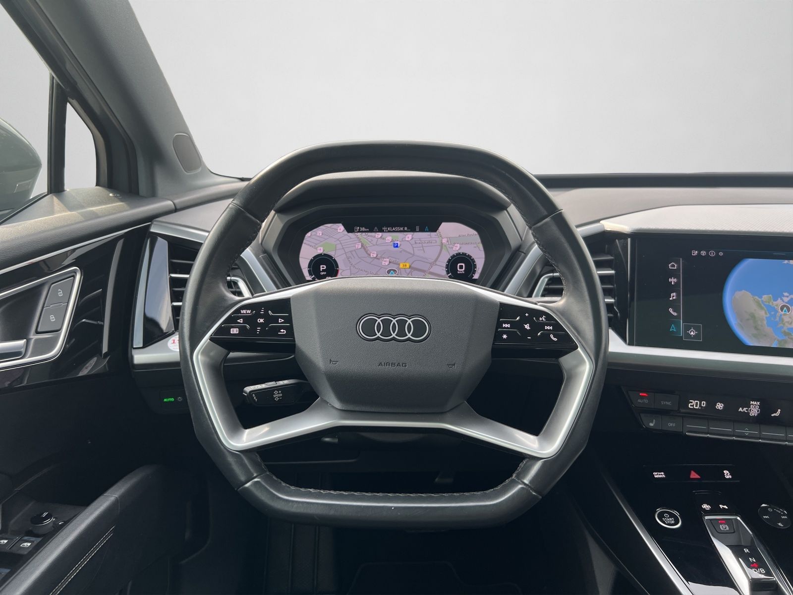 Audi Q4 Sportback e-tron 35 PANO SHZ LED MMI NAVI PLU foto 9