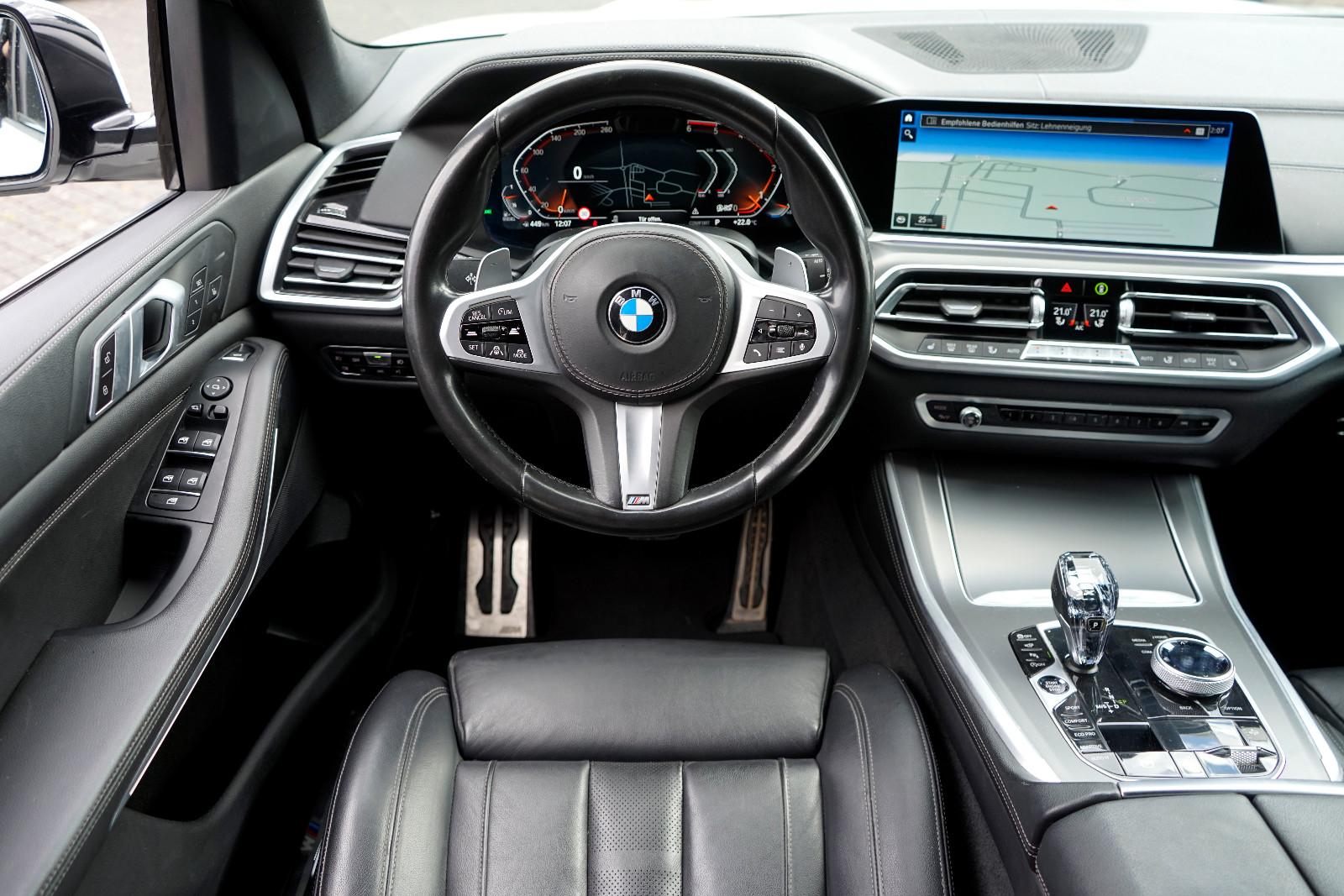 BMW X5 30xd M Sport*DvD*Head*360*Distro*7xSitze*22Zo