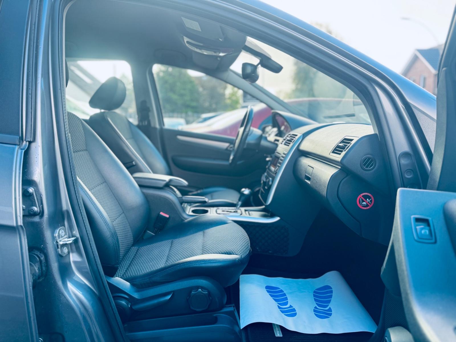 Mercedes-Benz A200 2012 — photo 13