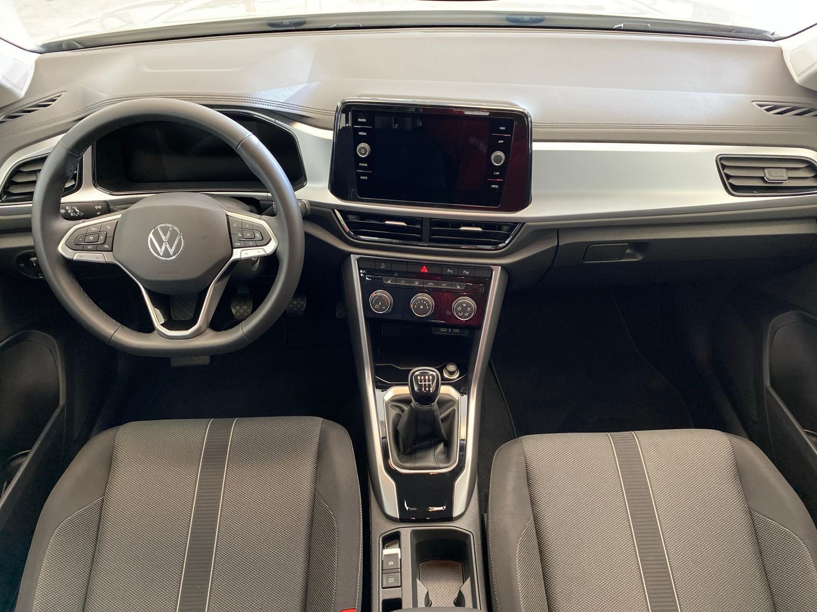 Volkswagen T-Roc - Bild 6