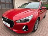 Hyundai i30 cw Family +*AUTOM*PANO*WIPA*ALLWETTER*DAB* - Hyundai i30 Family