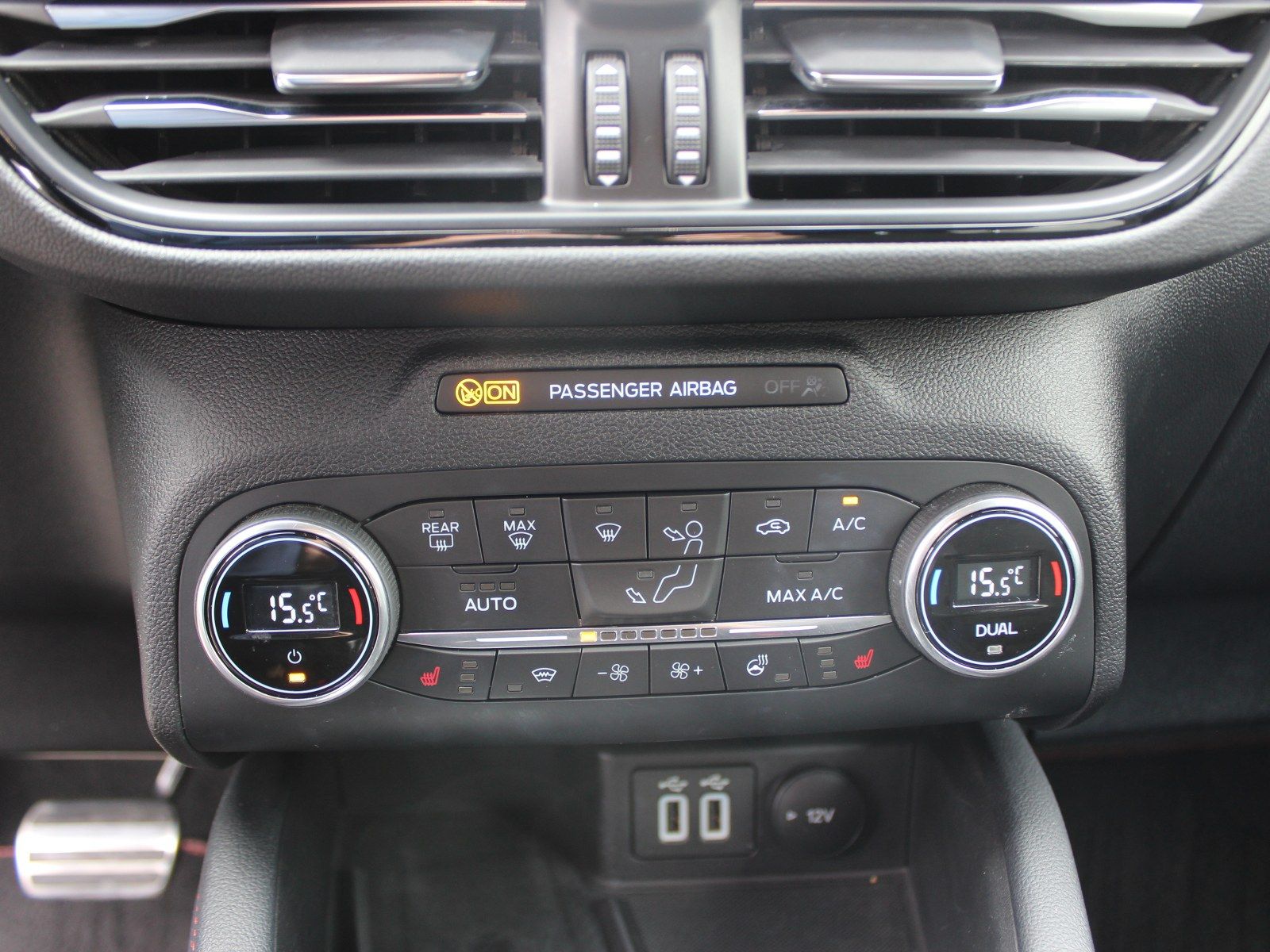 Fahrzeugabbildung Ford Kuga Plug-In Hybrid ST-Line X