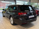 Volkswagen Passat Variant 2.0 TDI DSG/R-Cam/CarPlay/SHz/DAB - Volkswagen Passat: TDI Variant