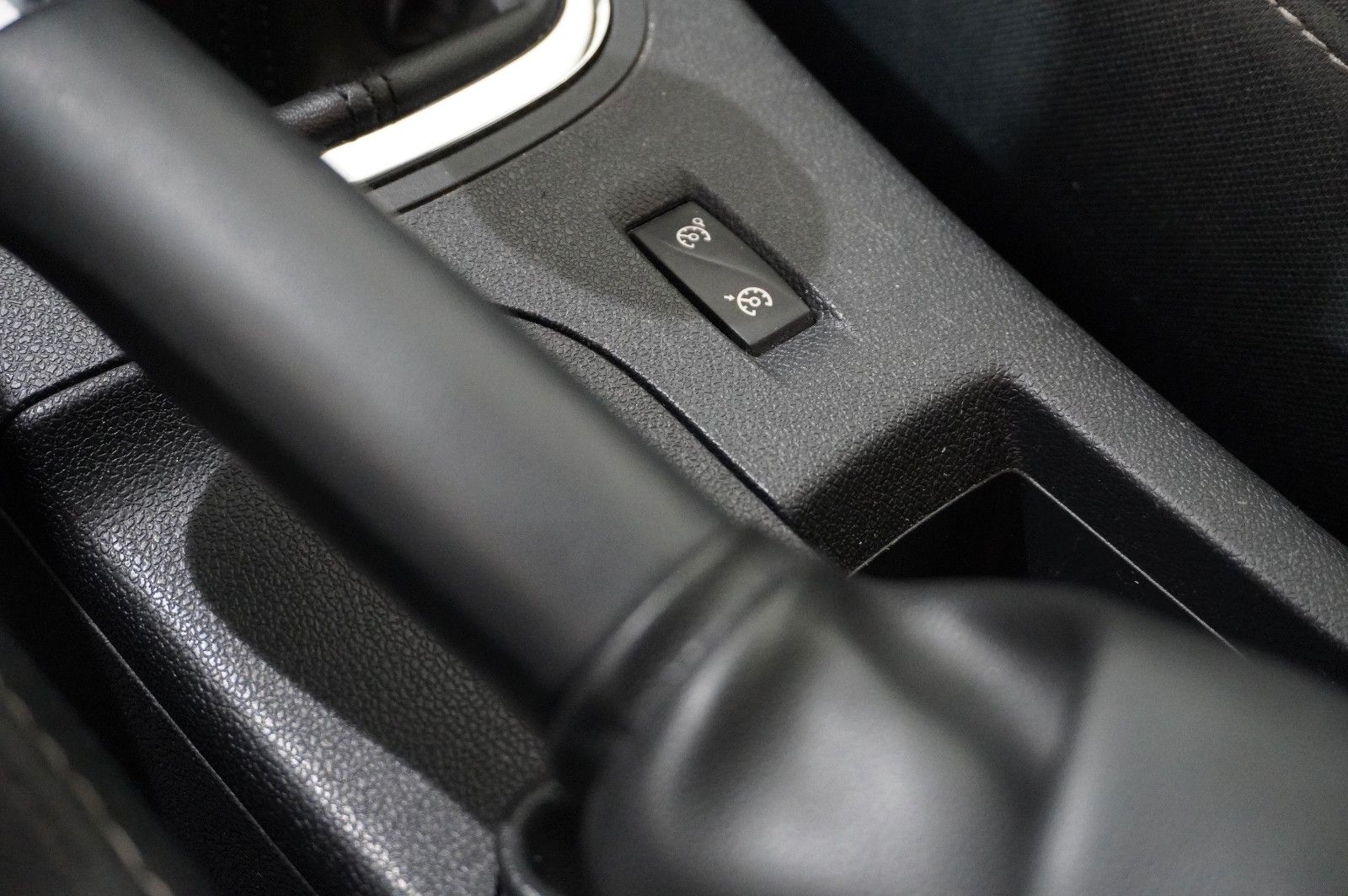 Fahrzeugabbildung Renault Megane Grandtour 1.6 AUTHEN. KLIMA/PDC/NEBEL/AHK