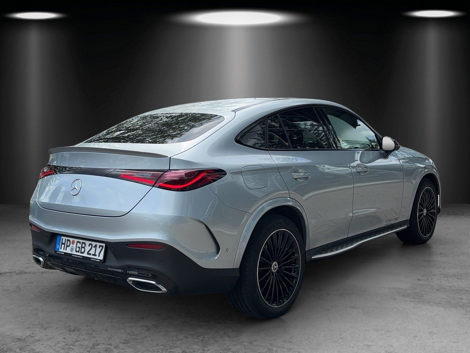 Fahrzeugabbildung Mercedes-Benz GLC 300 d 4M Coupé AMG Pano AHK Burme KEYGO 360