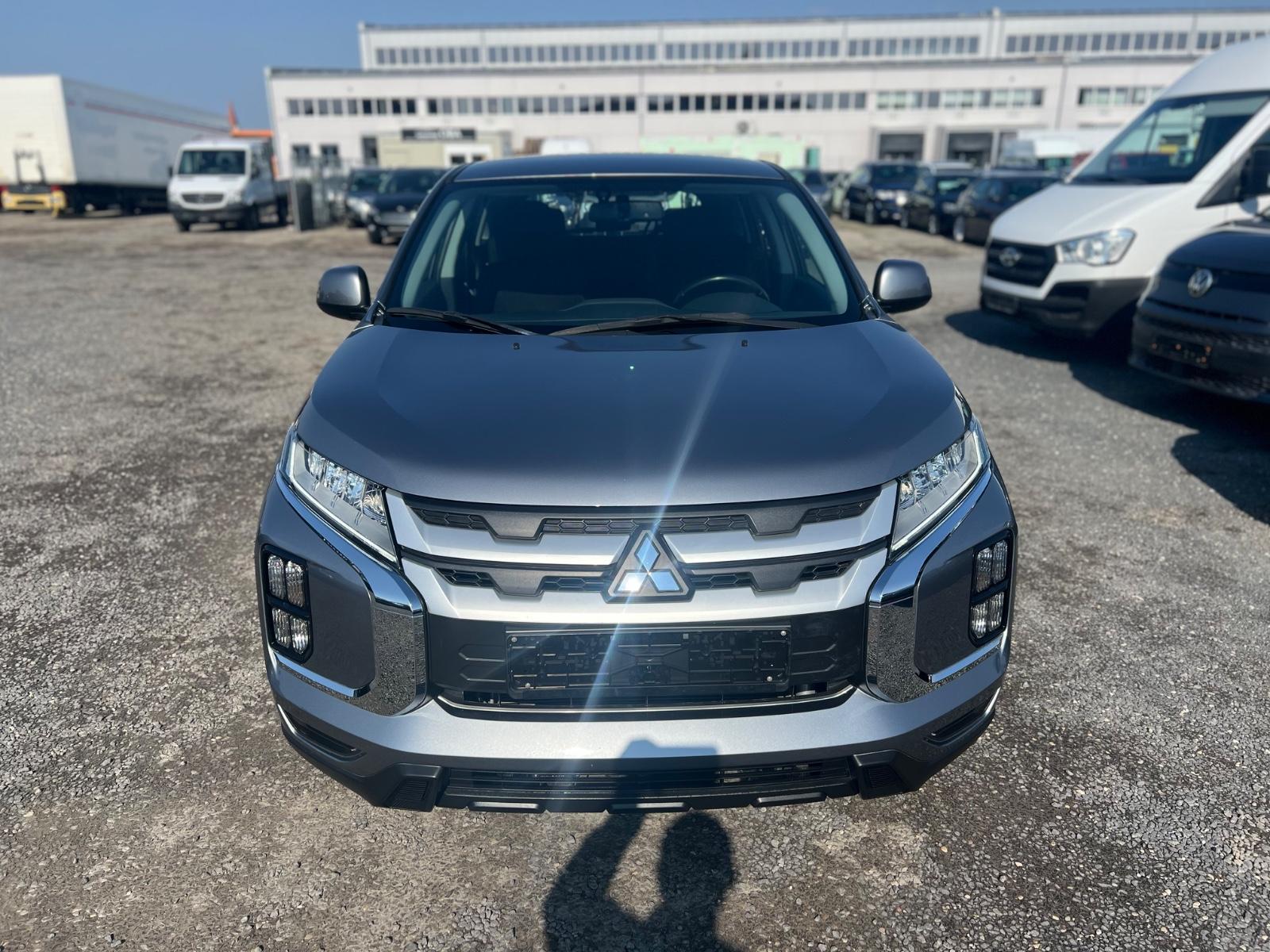 Mitsubishi ASX 2.0 Intro Edition 2WD/TÜV 8/27/KAM/1Hand/LED