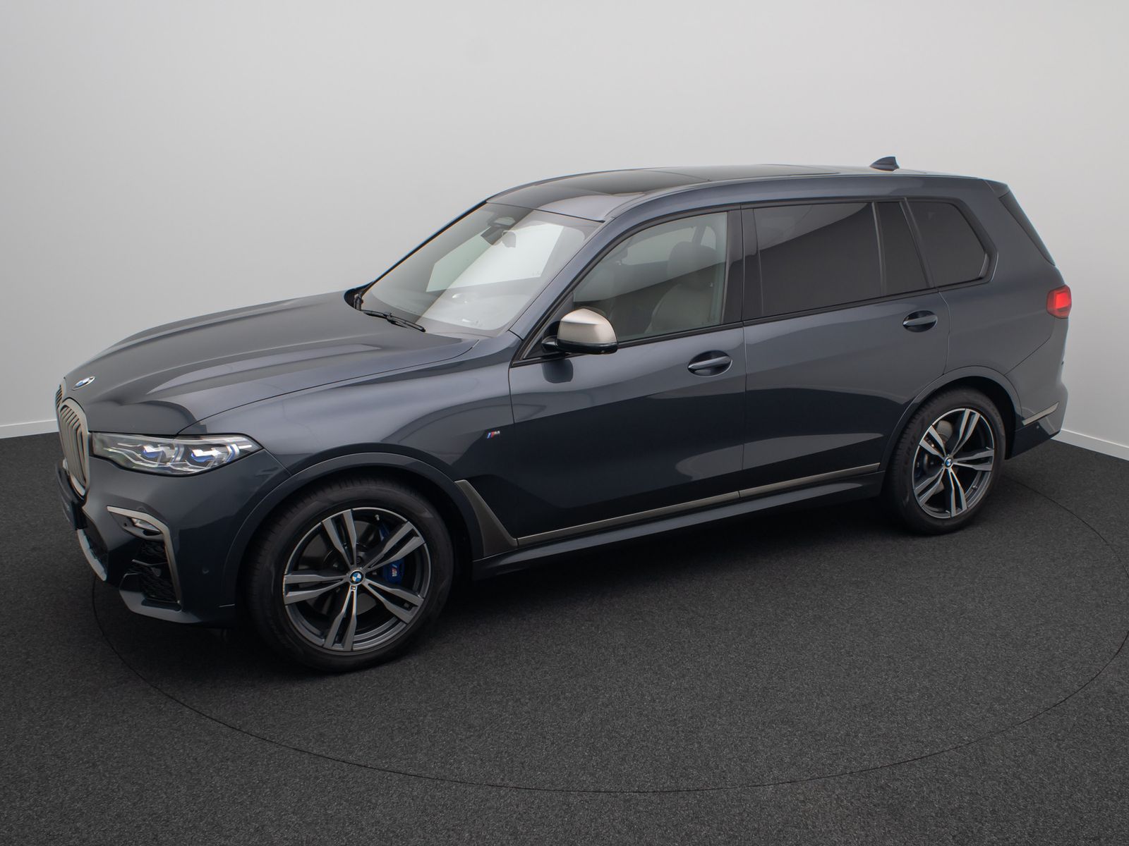 Fahrzeugabbildung BMW X7 M50i SoftClose Laser 360°H/K Panorama HUD ACC