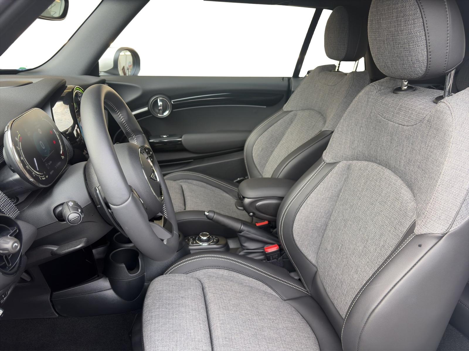 MINI Cooper S Cabrio NAvi.LED.RFK.KomfZg.AppleCar