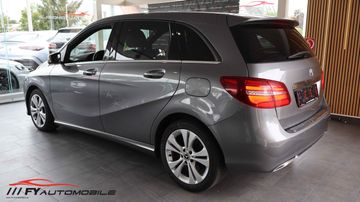 Mercedes B 220 - 3