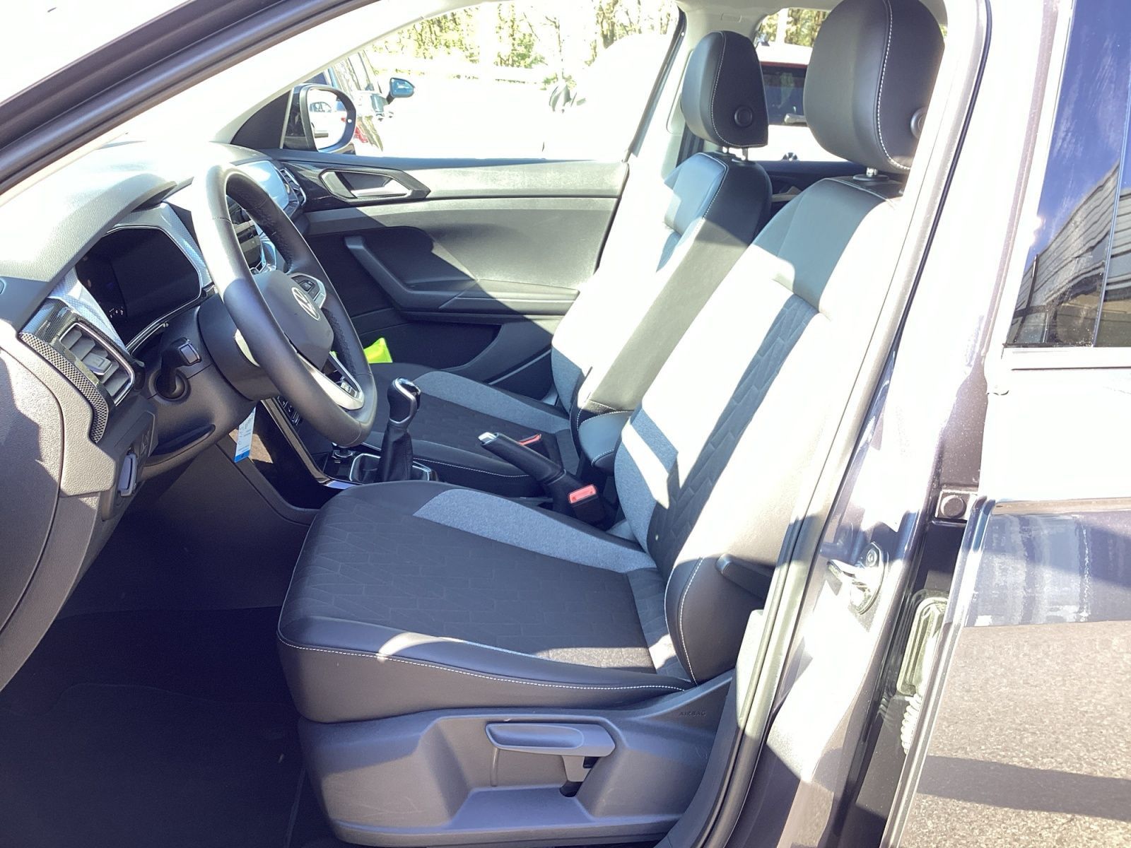 Volkswagen T-Cross - Bild 7