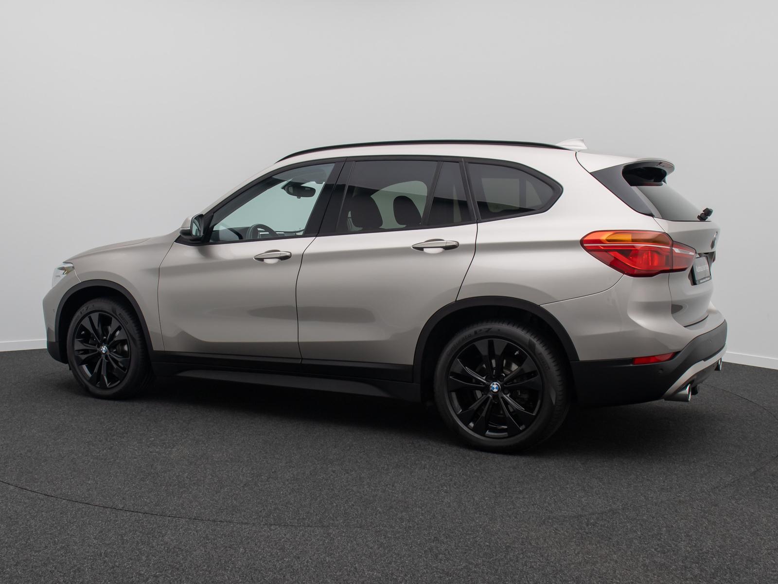 BMW X1 xD18d Panorama Kamera DAB HiFi MSport Leder, миниатюра 10