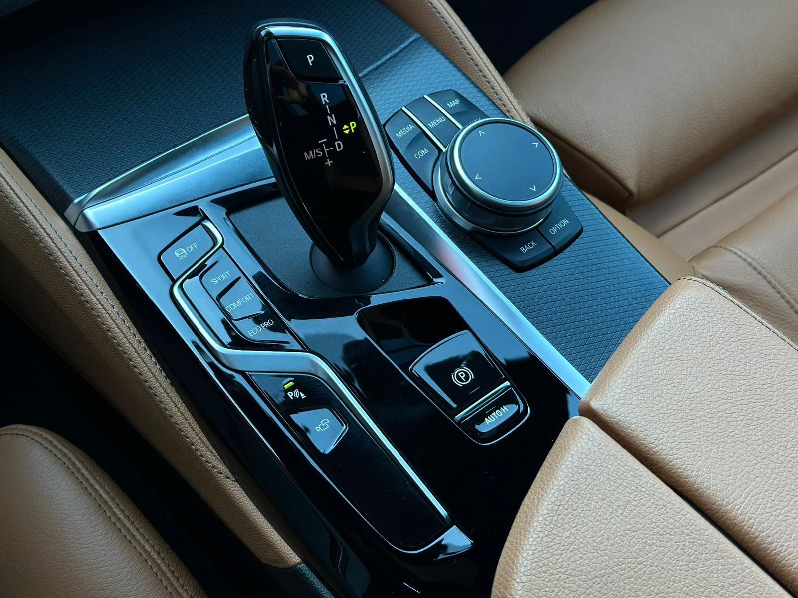 BMW 540d xD M SPORT PAKET SHADOW LASER#HUD#LH#VC#AHK - Image 16