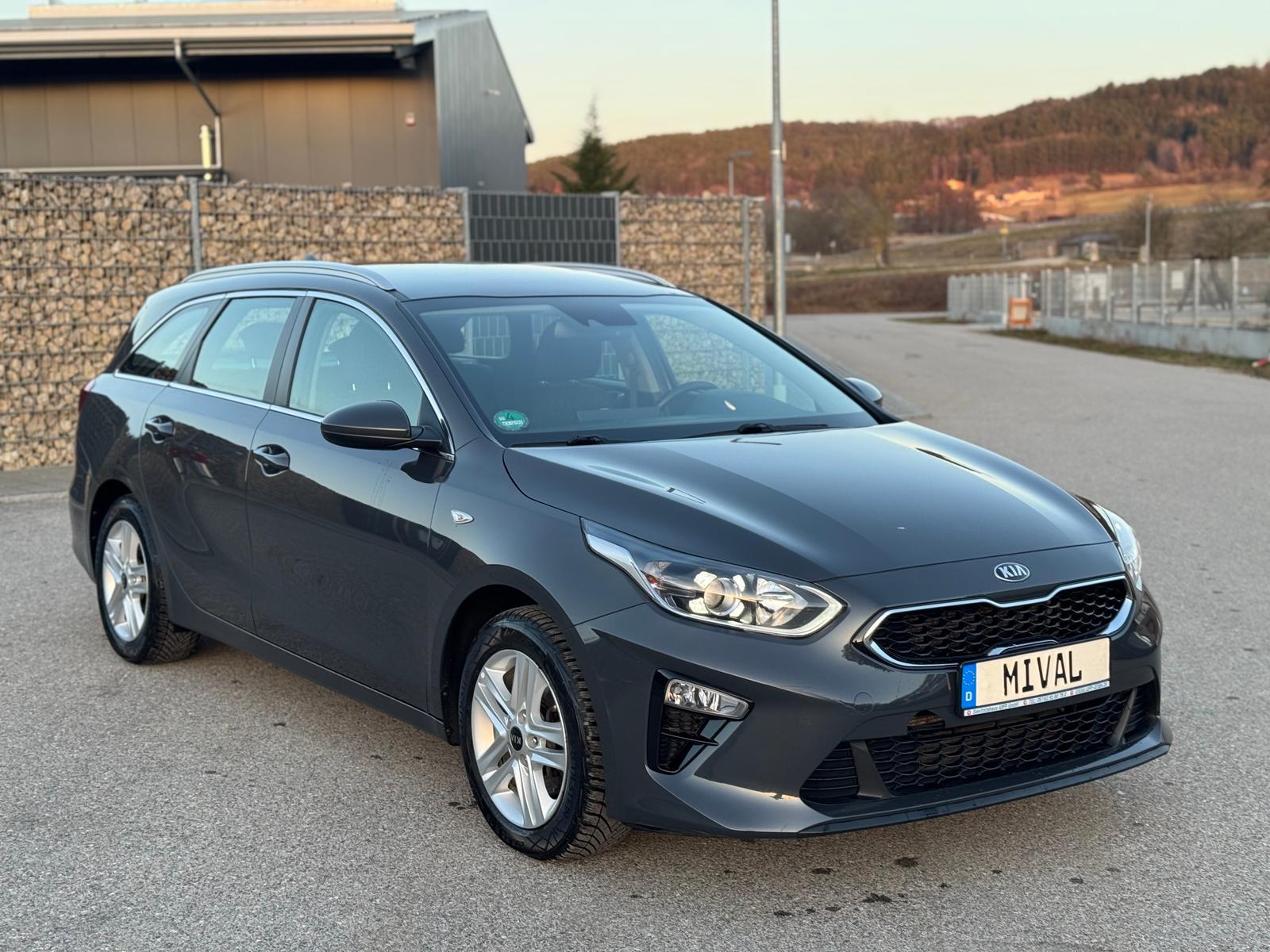 Kia Ceed Sportswagon 1.6 Diesel Vision