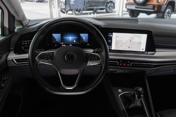 Bild 18 VW Golf VIII Life Navi Sitzheizung Lenkradheizung