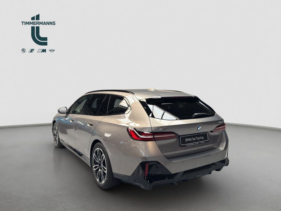 BMW 520d xDrive Touring M Sportpaket AHK Lankradhzg. imagem 3