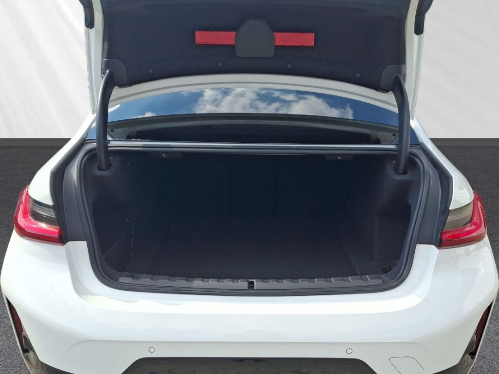 BMW 318 - Bild 14