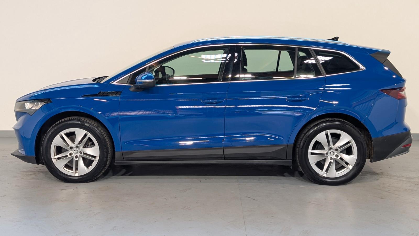 Skoda Enyaq 80 Loft KAM*LANE*SHZ*19"
