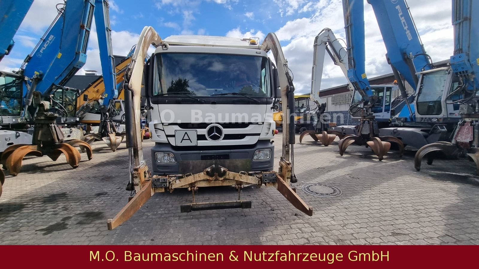 Fahrzeugabbildung Mercedes-Benz Actros 2532 / AC / ZSA / 6x2 /  Müllwagen