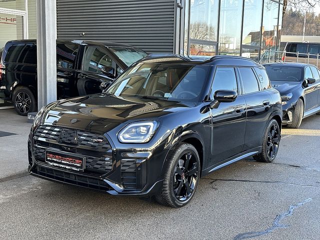 MINI Countryman SE All4 64.6kWh / JOHN COOPER...