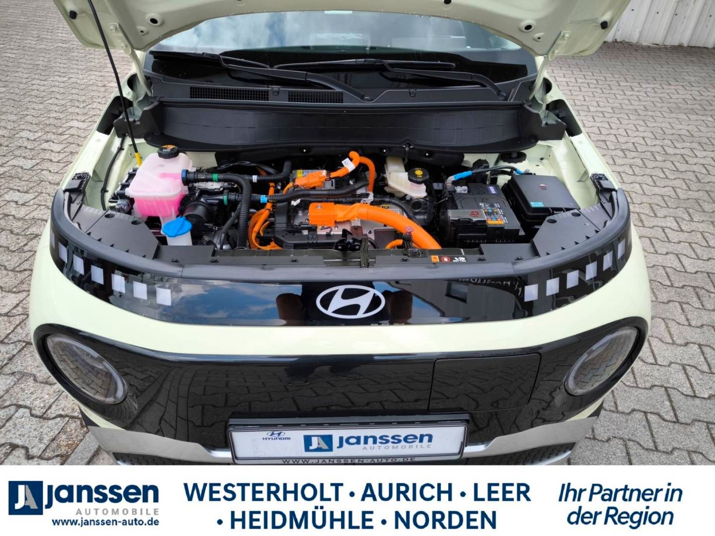 Fahrzeugabbildung Hyundai INSTER EV Select Effizienz-Paket