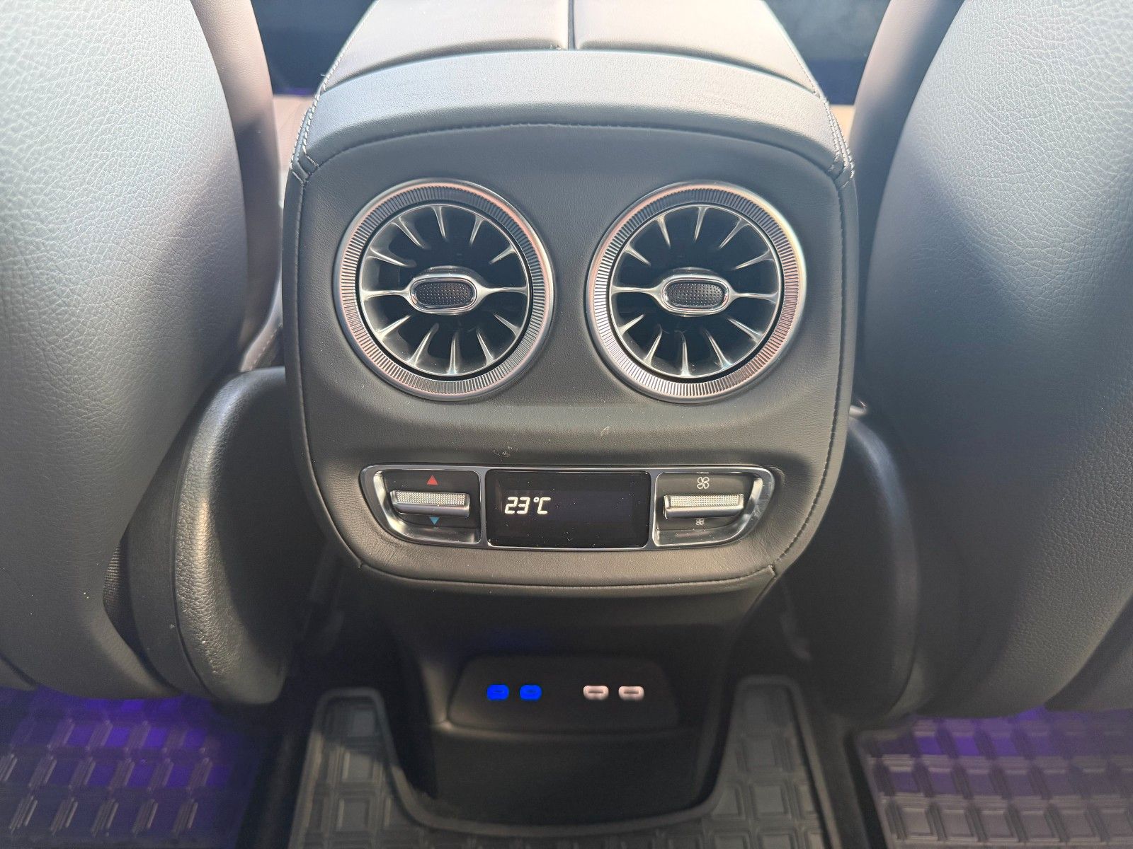 Fahrzeugabbildung Mercedes-Benz G 580 AMG+Distr+Burm3D+Massage+ESD+Night+360