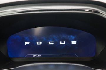 Fahrzeugabbildung Ford Focus 1.0 Turnier ST-Line X EcoBoost M-Hybrid