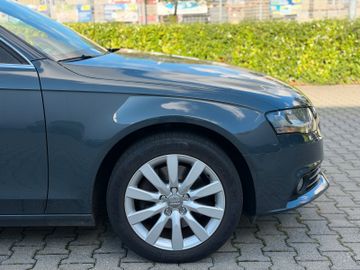 Audi A4 - 8