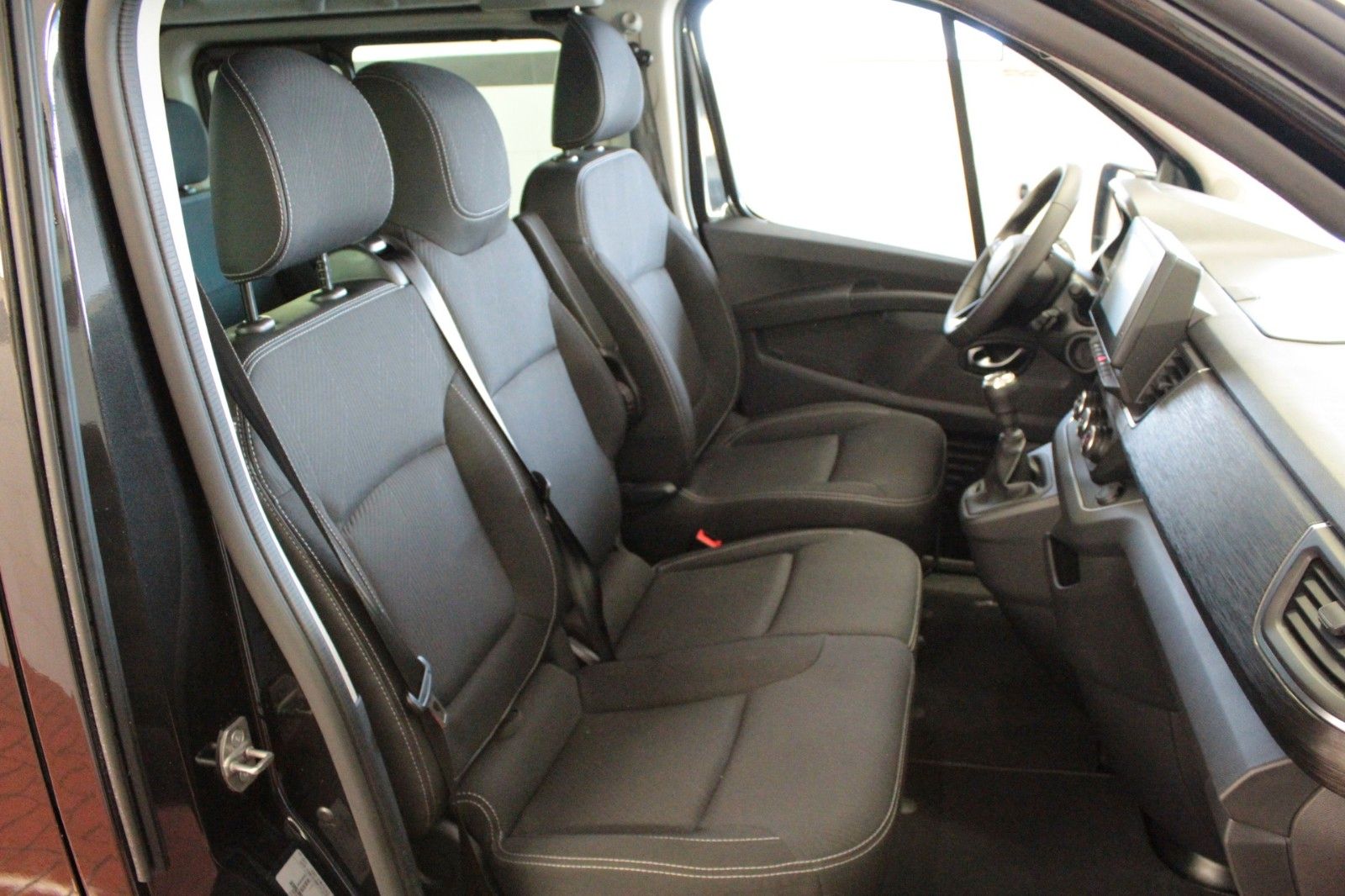 Fahrzeugabbildung Renault Trafic Dci 150 Grdt Evolution *Navi*Klima*