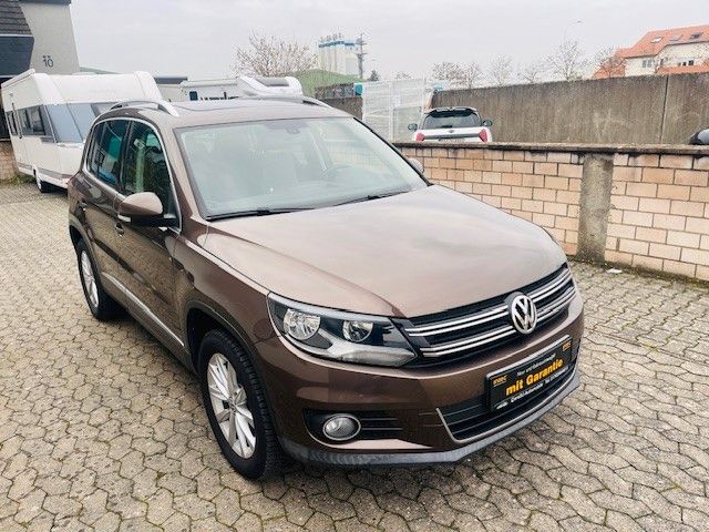 Volkswagen Tiguan 1.4 TSI  Sport & Style 4Motion*Kamera