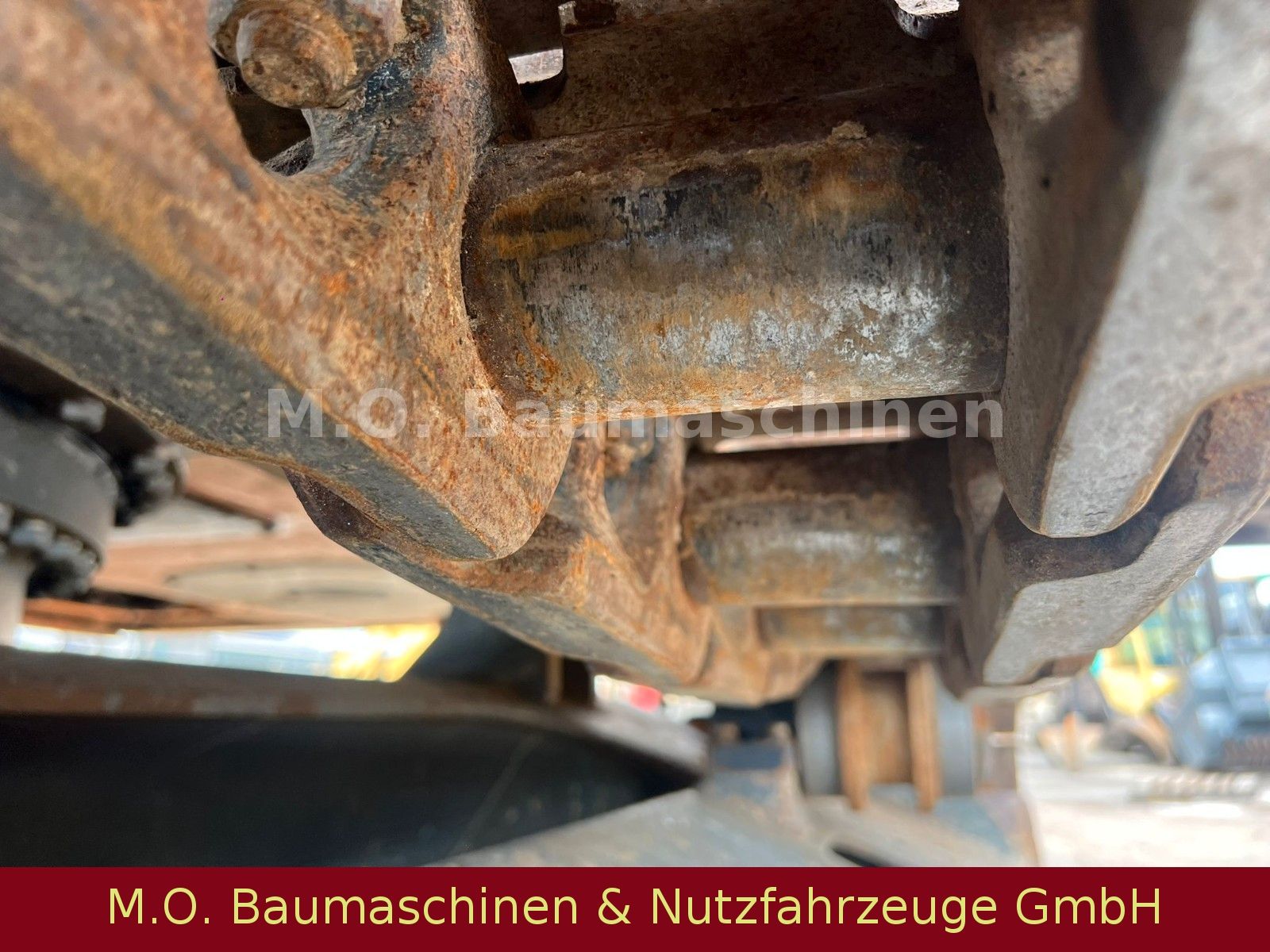 Fahrzeugabbildung Liebherr Liebherr R936 LC