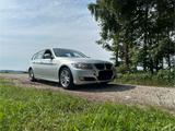 BMW E91 320 (318) Touring - BMW 318: E91
