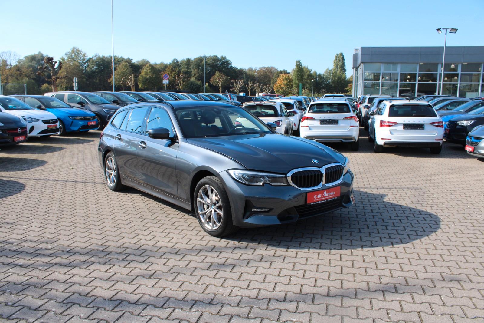 BMW 330e Sport Line PHEV *Navi*SR&WR*Klima*