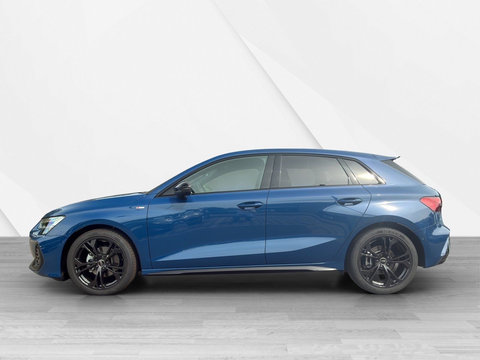 Fahrzeugabbildung Audi A3 Sportback 1.5 TFSI S-Line 360,Kamera,LED,SHZ