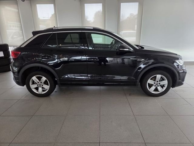T-Roc R-Line 1.5 TSI DSG LED+ PANO KAM eHECK 18Z