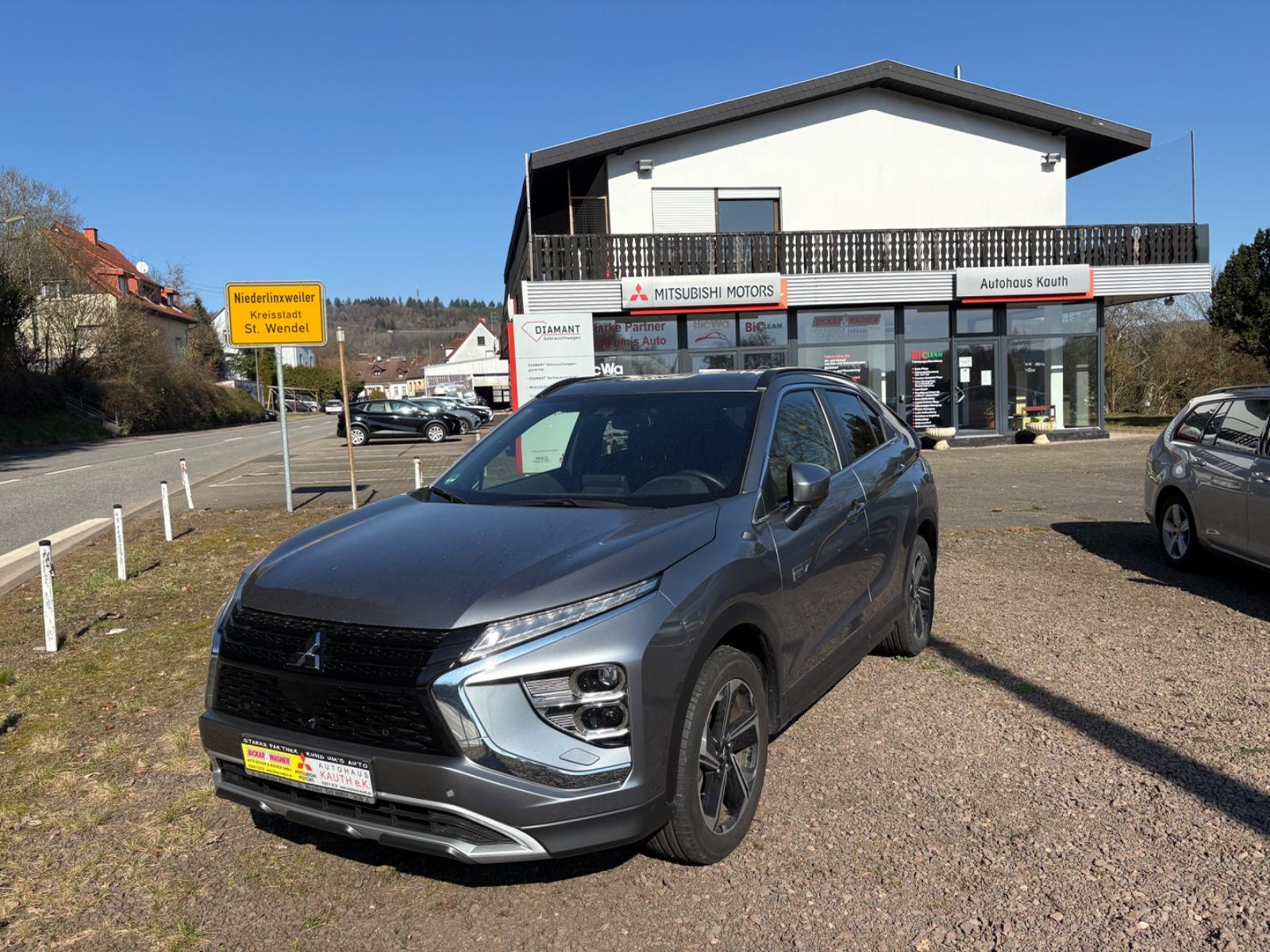 Mitsubishi Eclipse Cross 2.4 PLUG-IN HYBRID 4WD Intro Editi