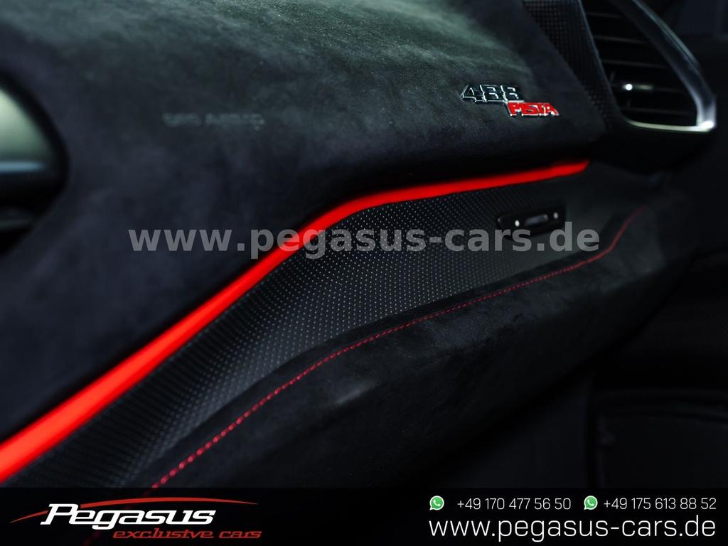 Ferrari 488 Pista