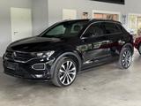 Volkswagen T-Roc 1.5 TSI R-Line LED/Kam/ACC/Navi/SHZ - schwarze Volkswagen T-Roc