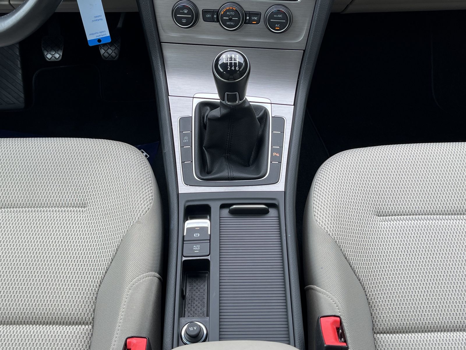 Fahrzeugabbildung Volkswagen Golf Kamera*PDC*HU neu*u.v.m**