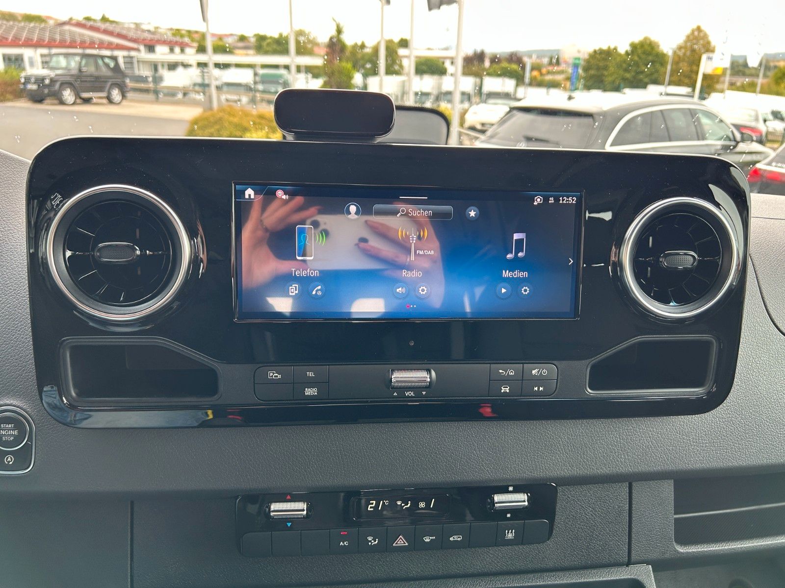 Fahrzeugabbildung Mercedes-Benz Sprinter 317 CDI DoKa/Mixto Stdheiz AHK Kamera