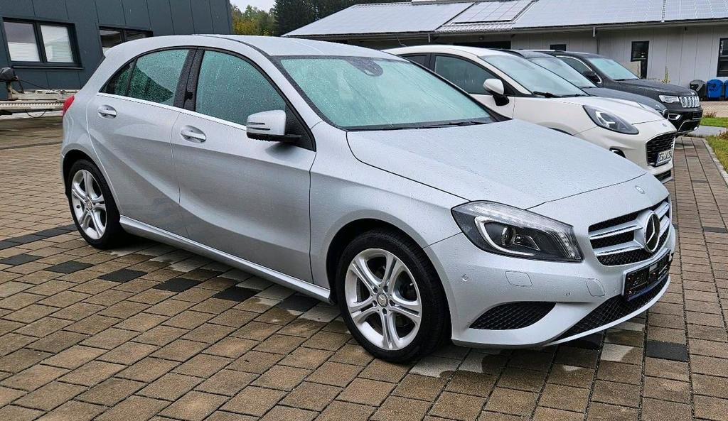 Mercedes-Benz A 200