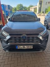 Toyota RAV 4 2.5 Hybrid Lounge Auto AWD Lounge - Toyota RAV 4 mit Benzin-Antrieb: mit Navigationssystem, mit Klimaanlage